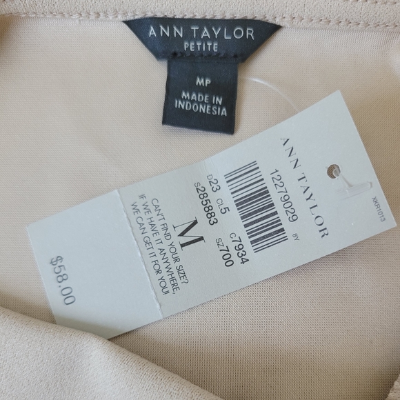 Ann Taylor Cowl Neck Ruched Short Sleeve Top - Picture 4 of 13